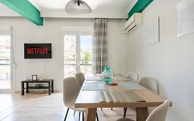 Appartamento di 90 m² con 2 camera(e) e 1 bagno(i) privato(i) in zona Vadaris-Distretto Dikastiria